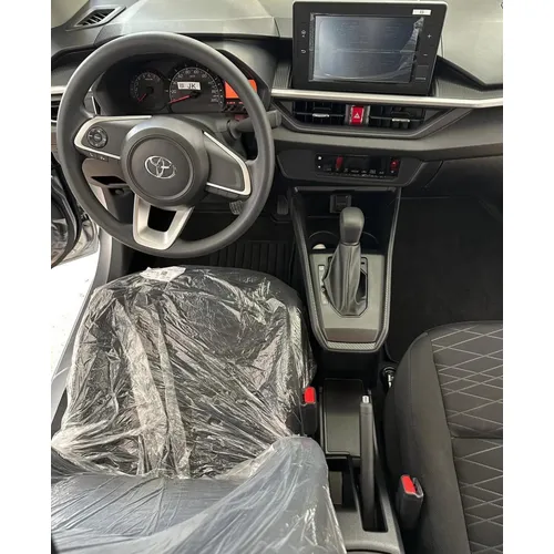 Toyota AGYA 2026 Plateado Caracas