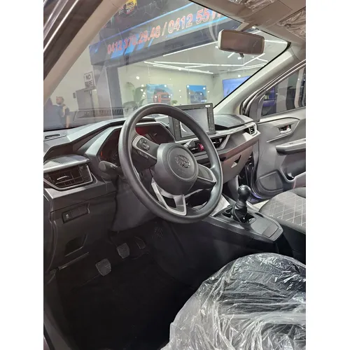 Toyota AGYA 2026 Gris Caracas