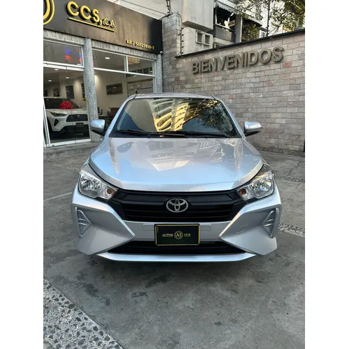 Toyota AGYA 2026 Plateado Caracas