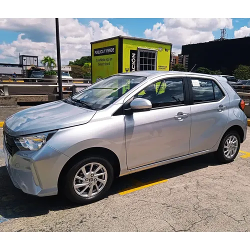 Toyota AGYA 2026 Plateado Caracas