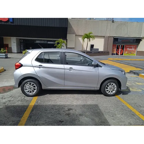 Toyota AGYA 2025 Plateado Caracas