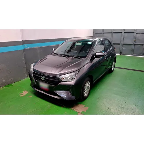 Toyota AGYA 2025 Gris Caracas