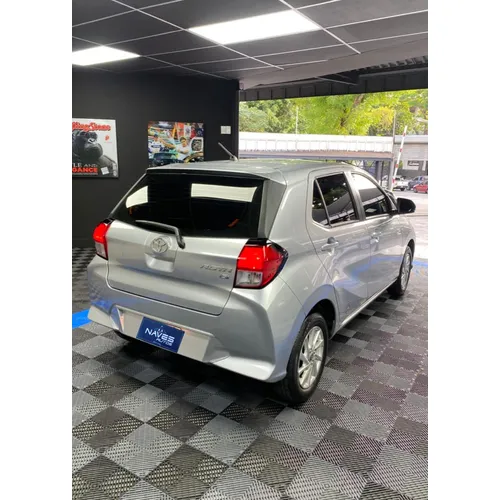 Toyota AGYA 2025 Plateado Caracas