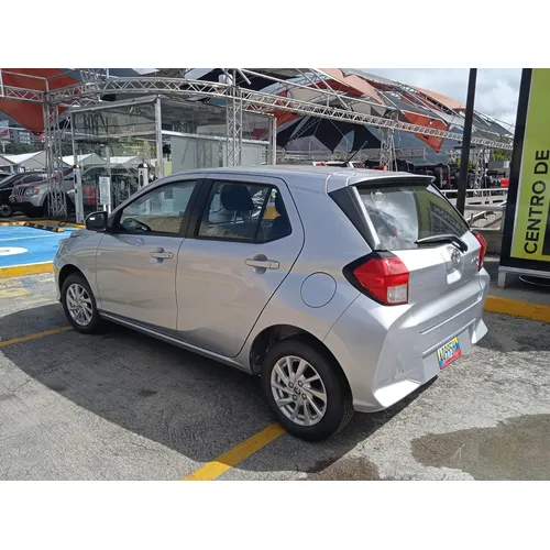 Toyota AGYA 2025 Plateado Caracas