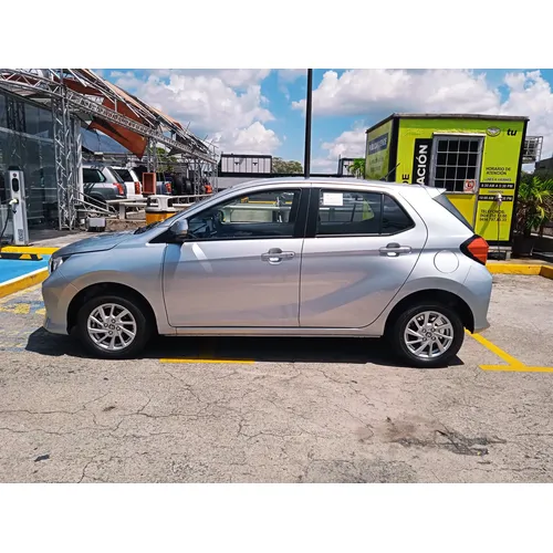 Toyota AGYA 2026 Plateado Caracas
