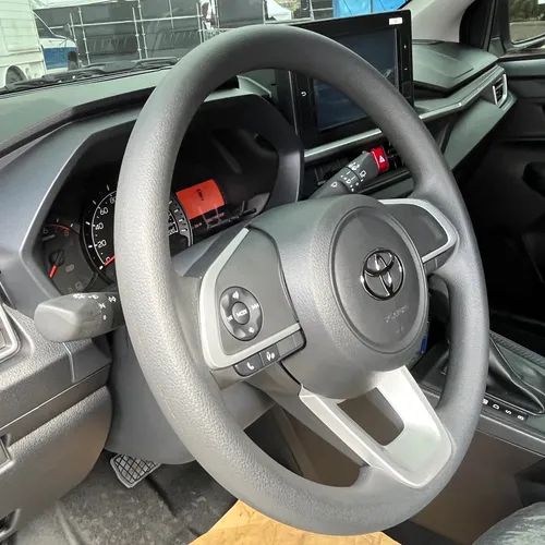 Toyota AGYA 2026 Blanco Caracas