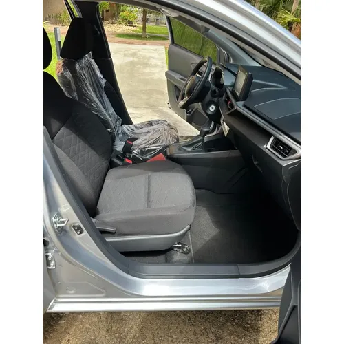 Toyota AGYA 2025 Plateado Maracaibo