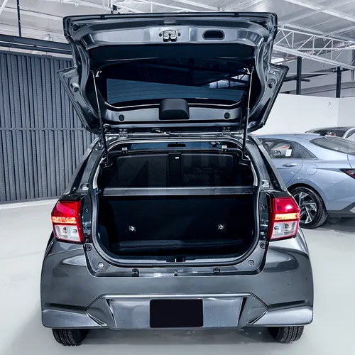 Toyota AGYA AT 2026 Gris Caracas