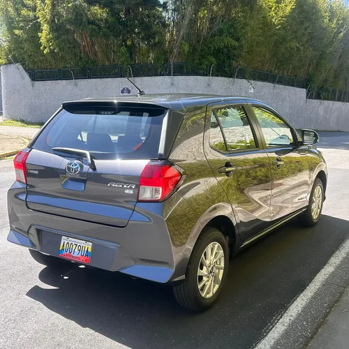 Toyota AGYA 2026 Blanco Caracas