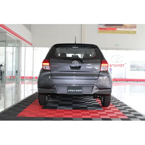 Toyota AGYA 2026 Gris La Victoria