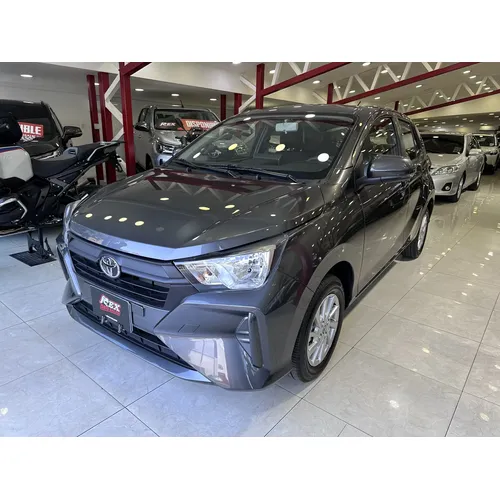 Toyota AGYA G 2026 Gris Caracas