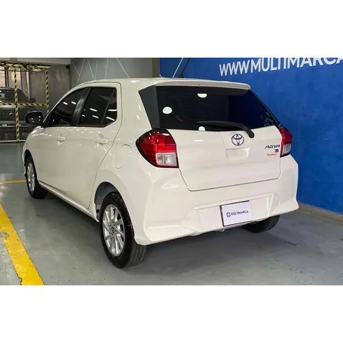 Toyota AGYA G 2026 Blanco Caracas