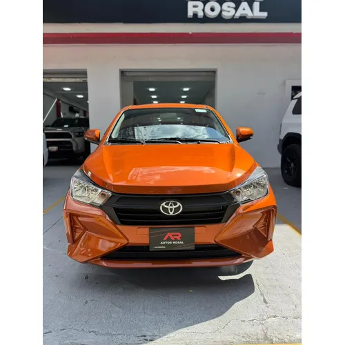 Toyota AGYA G 2025 Naranja Caracas
