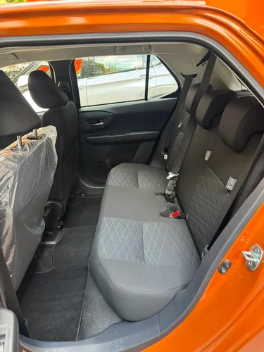 Toyota AGYA G 2025 Naranja Caracas