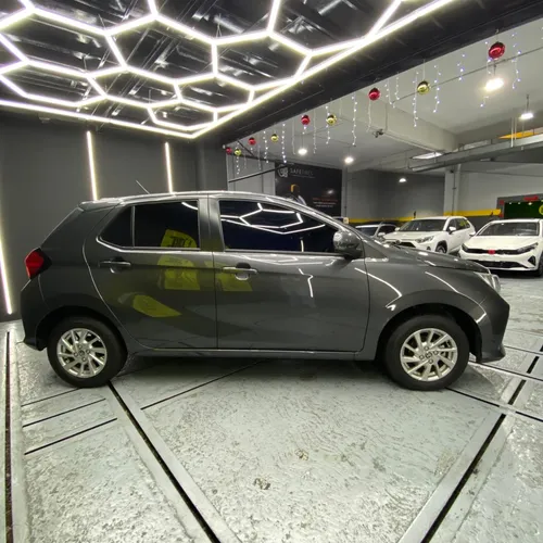 Toyota AGYA G 2025 Gris Caracas