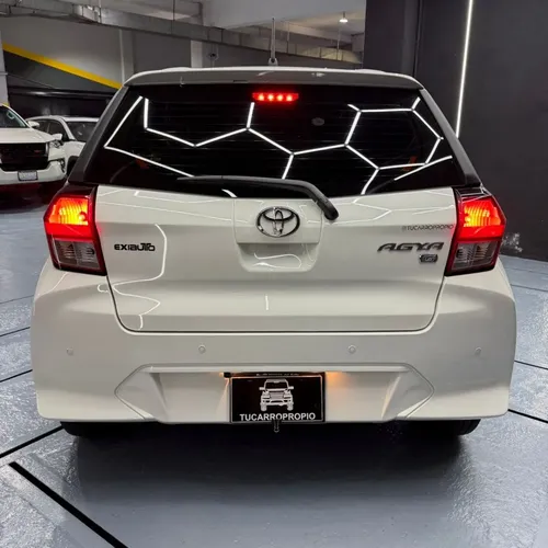 Toyota AGYA G 2025 Blanco Caracas