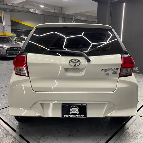 Toyota AGYA G 2025 Blanco Caracas