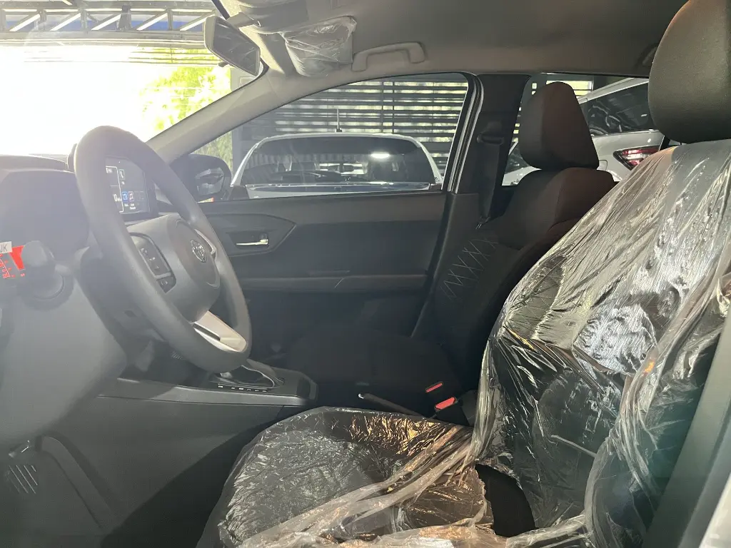 Toyota AGYA 2025 Plateado Caracas