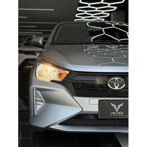 Toyota AGYA G 2026 Plateado Caracas