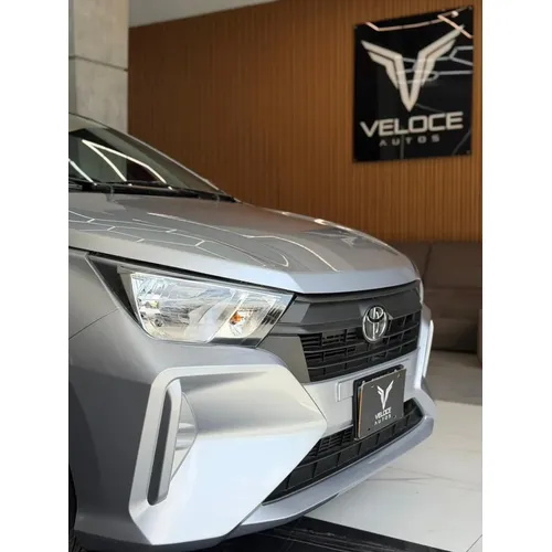 Toyota AGYA G 2026 Plateado Caracas