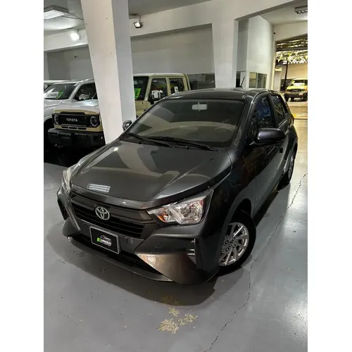 Toyota AGYA G 2026 Gris Caracas