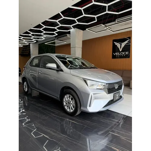 Toyota AGYA G 2026 Plateado Caracas
