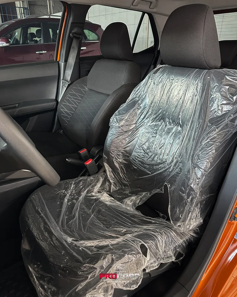 Toyota AGYA G 2025 Naranja Caracas