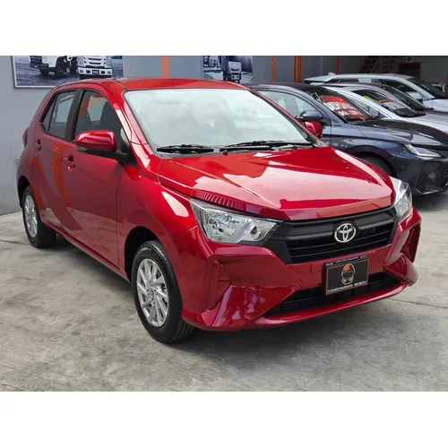 Toyota AGYA G 2026 Rojo Caracas