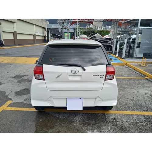 Toyota AGYA G 2026 Blanco Caracas