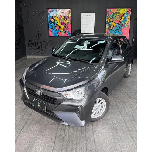 Toyota AGYA G 2026 Gris Caracas