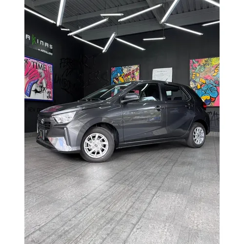 Toyota AGYA G 2026 Gris Caracas