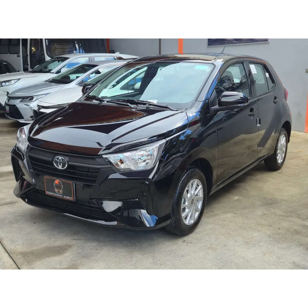 Toyota AGYA G 2026 Plateado Caracas