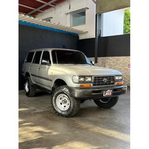 Toyota Autana 2001 Gris Caracas