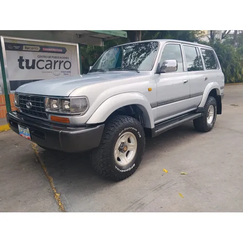 Toyota Autana 2007 Plateado La Victoria