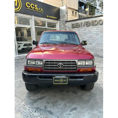 Toyota Autana 2001 Rojo Caracas