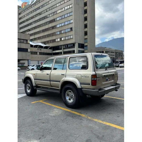 Toyota Autana 2005 Beige Caracas