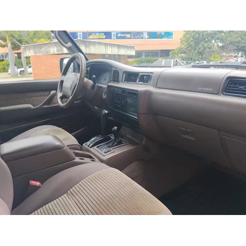 Toyota Autana 2007 Plateado La Victoria