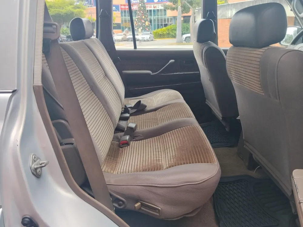 Toyota Autana 2007 Plateado La Victoria