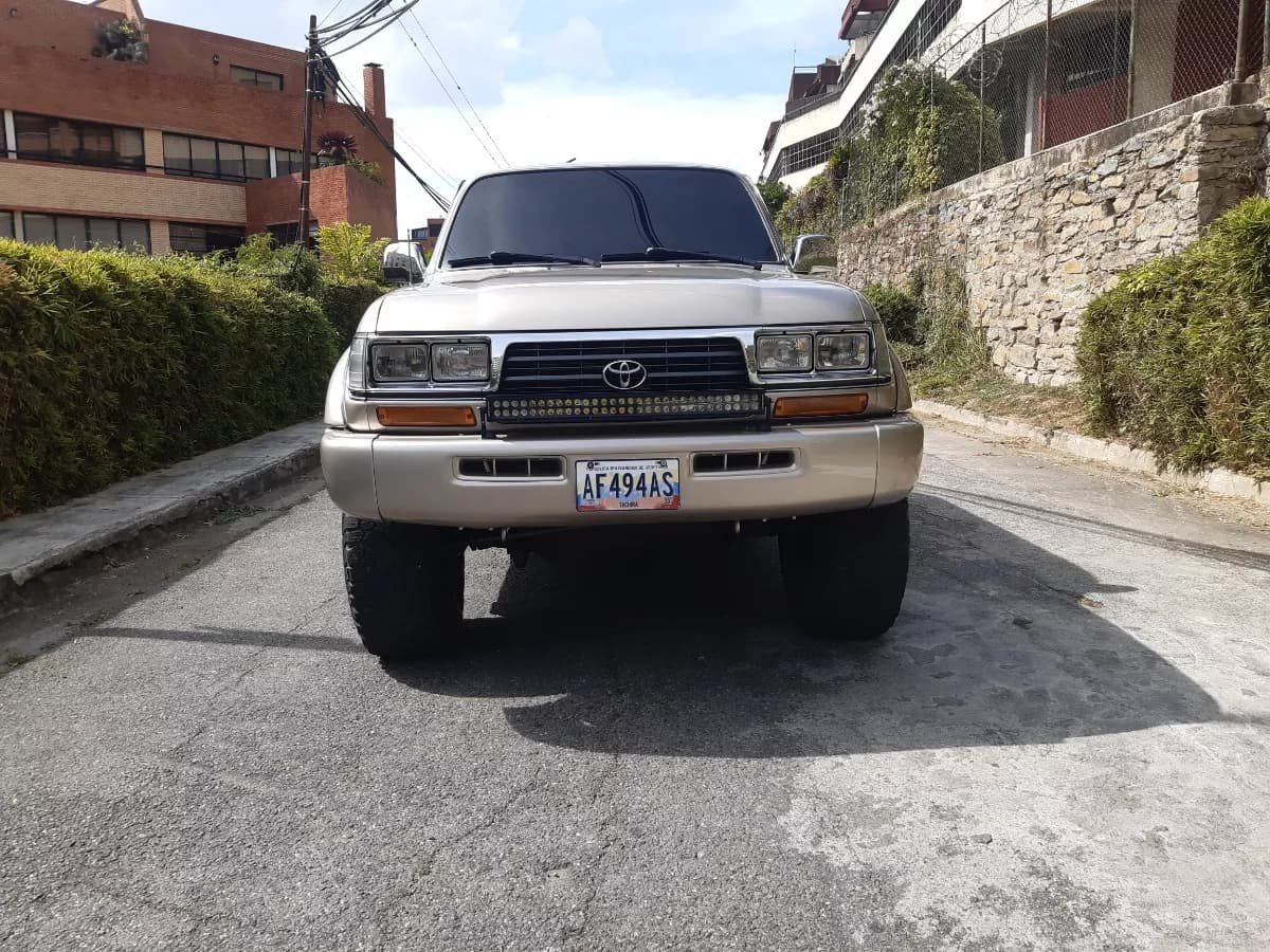 Toyota Autana Vx Dorado Modelo 2007