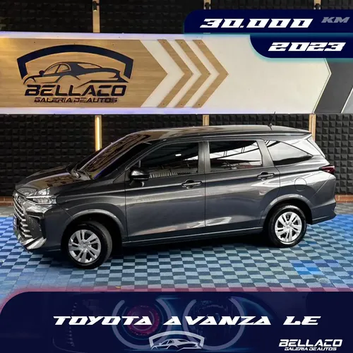 Toyota Avanza 2023 Gris Caracas