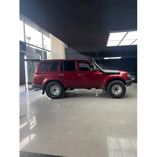 Toyota Burbuja 2001 Rojo Caracas