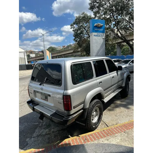 Toyota Land Cruiser Burbuja 2001 Plateado Caracas