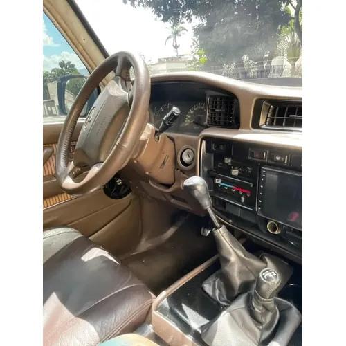 Toyota Land Cruiser Burbuja 2006 Blanco Caracas