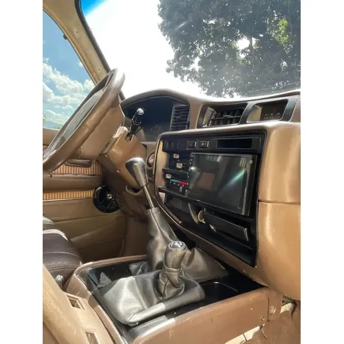 Toyota Land Cruiser Burbuja 2006 Blanco Caracas