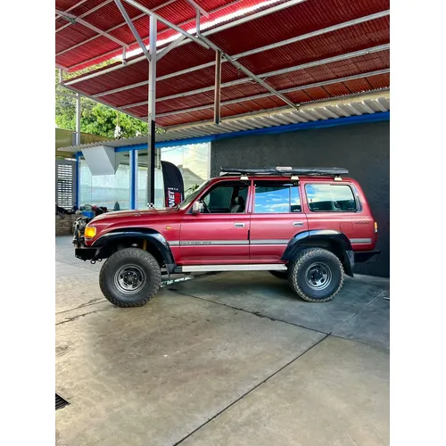 Toyota Land Cruiser VX Burbuja 2001 Rojo Caracas