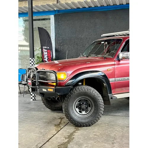 Toyota Land Cruiser VX Burbuja 2001 Rojo Caracas