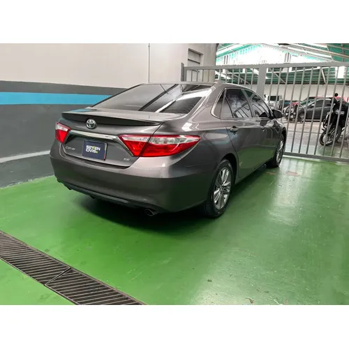 Toyota Camry 2015 Gris Caracas