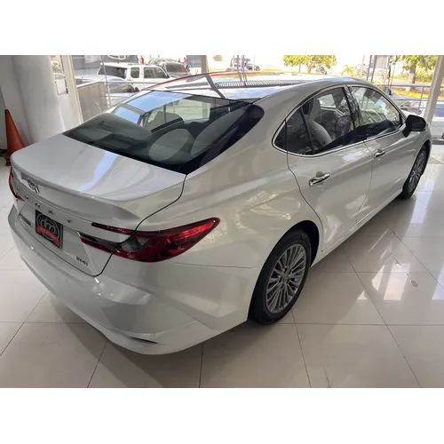 Toyota Camry 2026 Blanco Caracas