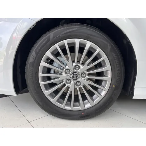 Toyota Camry 2026 Blanco Caracas