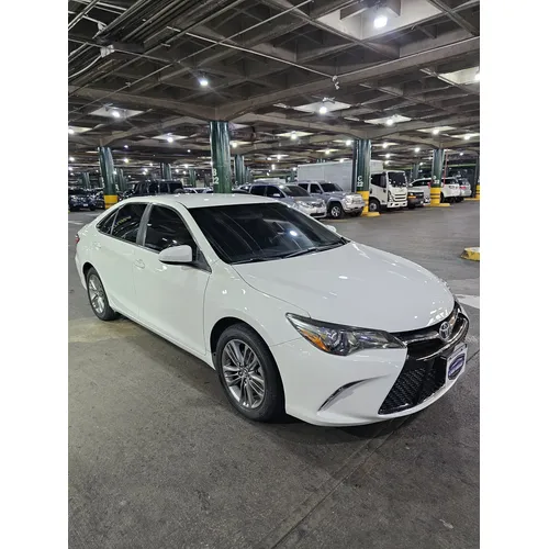 Toyota Camry 2016 Blanco Caracas